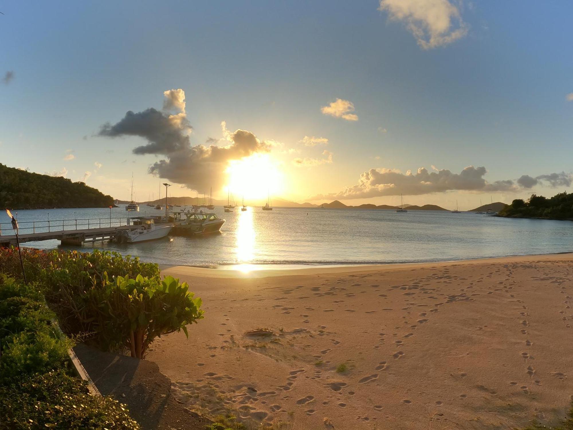 Papaya Suite At Sunset Serenade Cruz Bay Exteriér fotografie